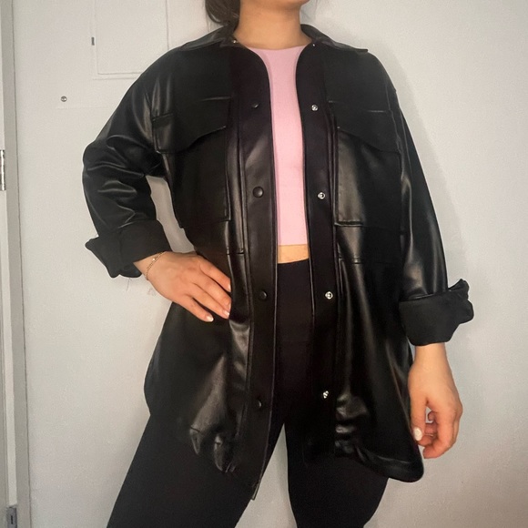 Vegan leather shacket - Picture 7 of 9